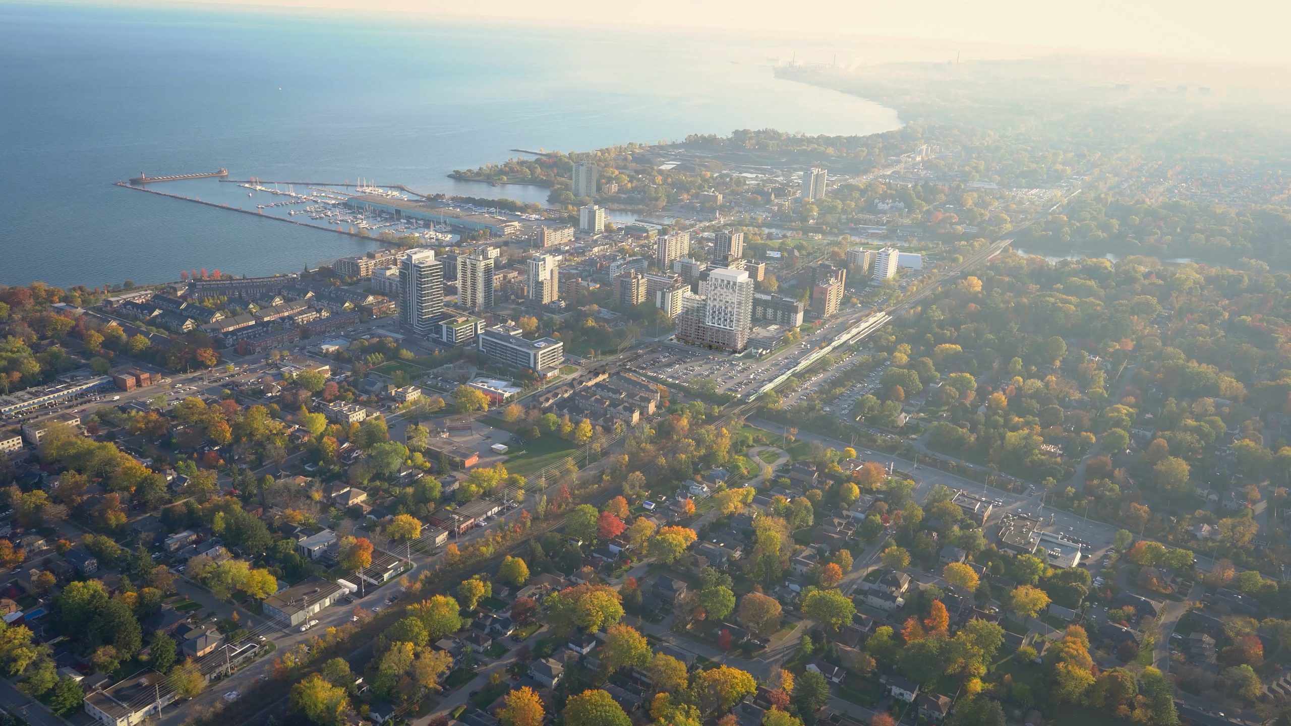 Westport condos waterfront living in Port Credit Mississauga